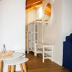 מלון דירות Surf Plaza 4*