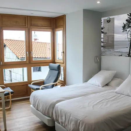 Apartmanhotel Surf Camp 4*