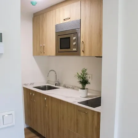 Surf Camp Apartmanhotel 4*