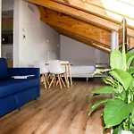 Surf Plaza 4*