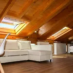 Surf Plaza 4*
