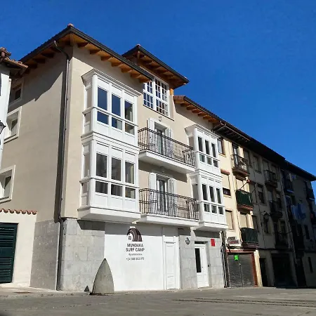 Surf Camp Mundaka